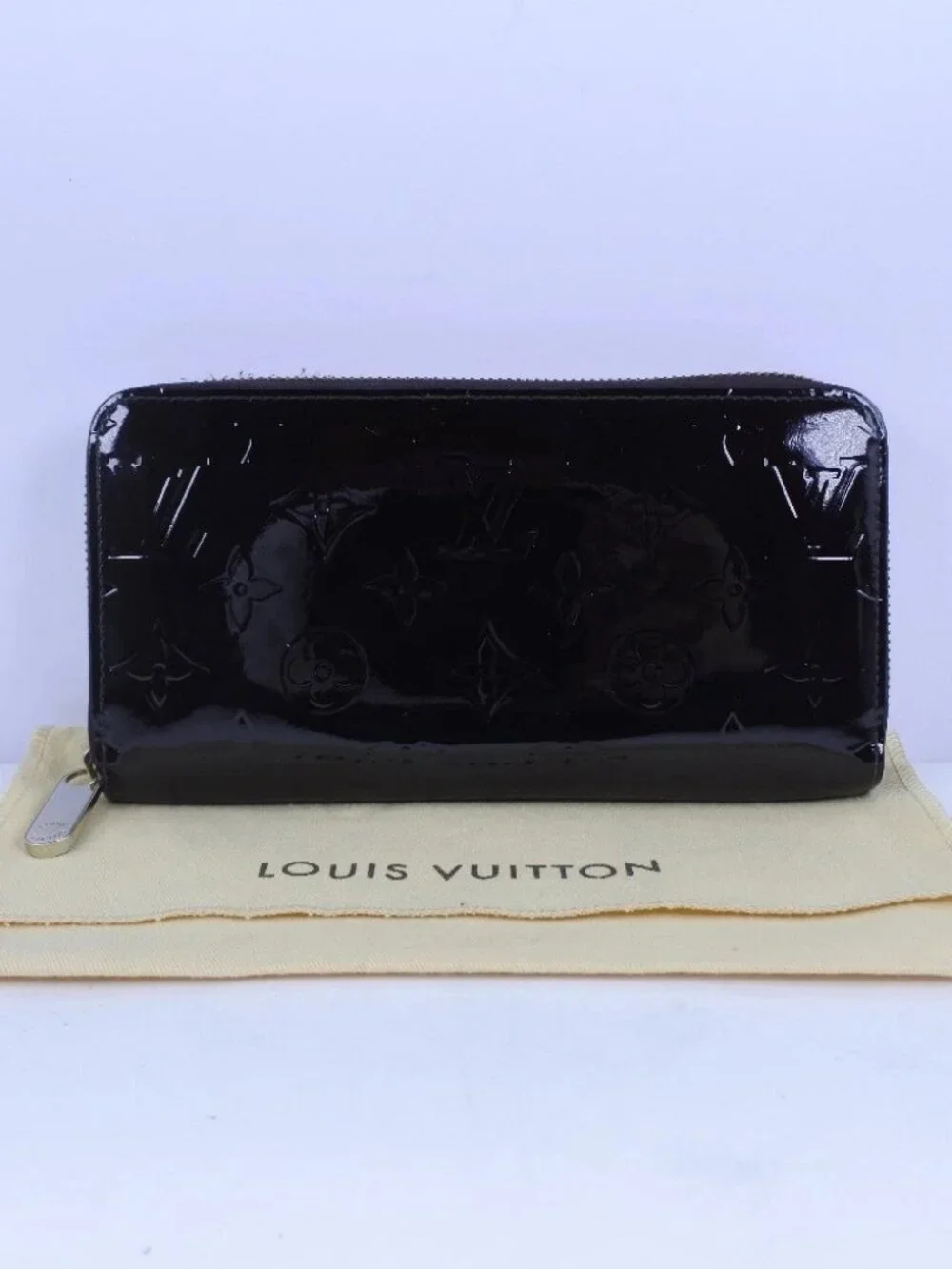 LOUIS VUITTON Zippy wallet Purse Zip Around Amarrant wine-red